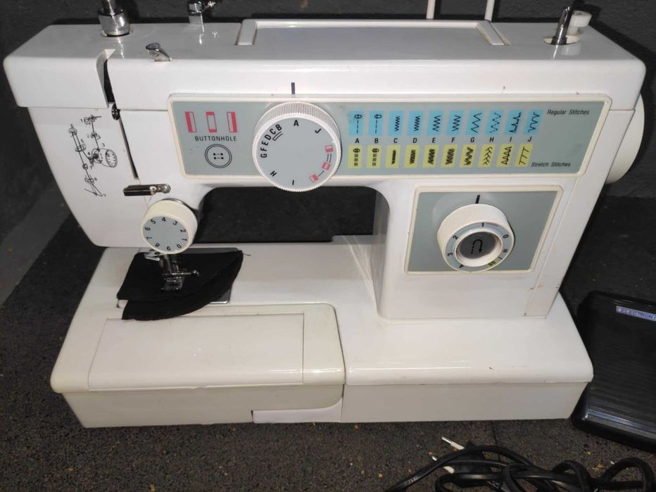 Maszyna do szycia Tesco wielofunkcyjna domowa