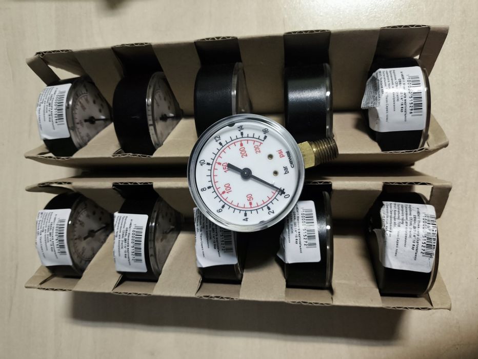 Манометр Cewal д63 1/4 16бар