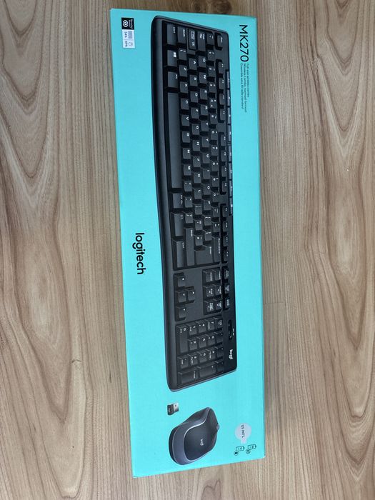 Całkiem nowa klawiatura z myszką logitech mk270 bezprzewodowa