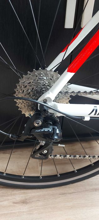 Rower Szosowy Kellys ARC 30 Radom • OLX.pl