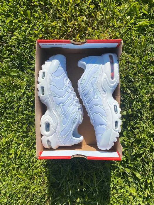 Air Max TN Plus White R.40