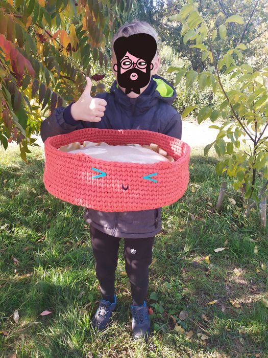 Продам лежанку для питомцев