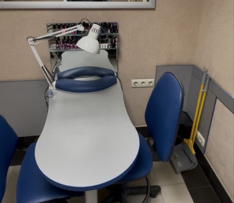 Продам парихмахерскую