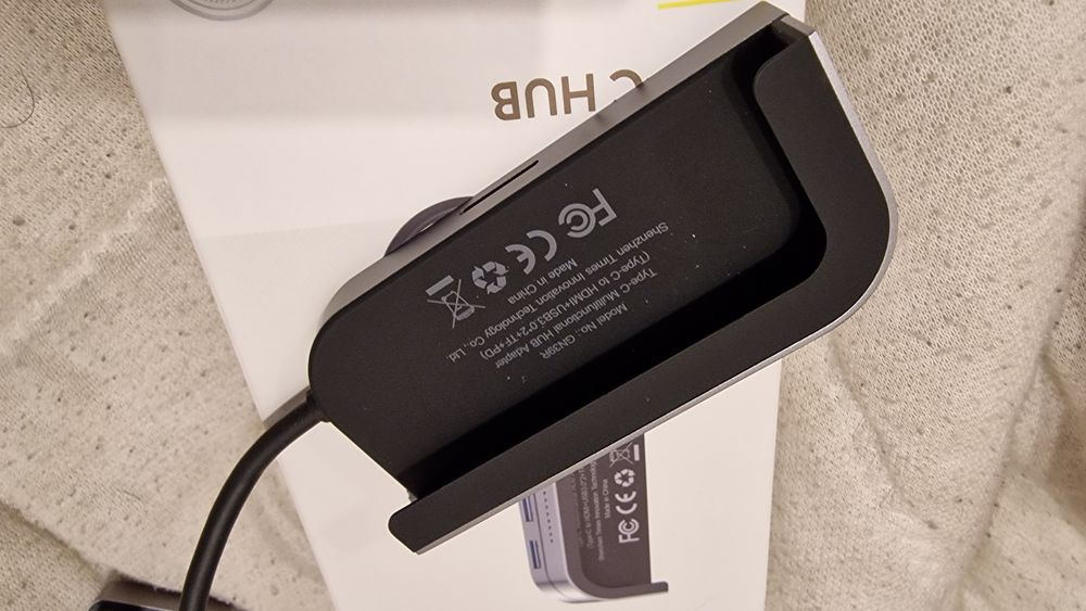 Doskonaly hub Baseus okazja