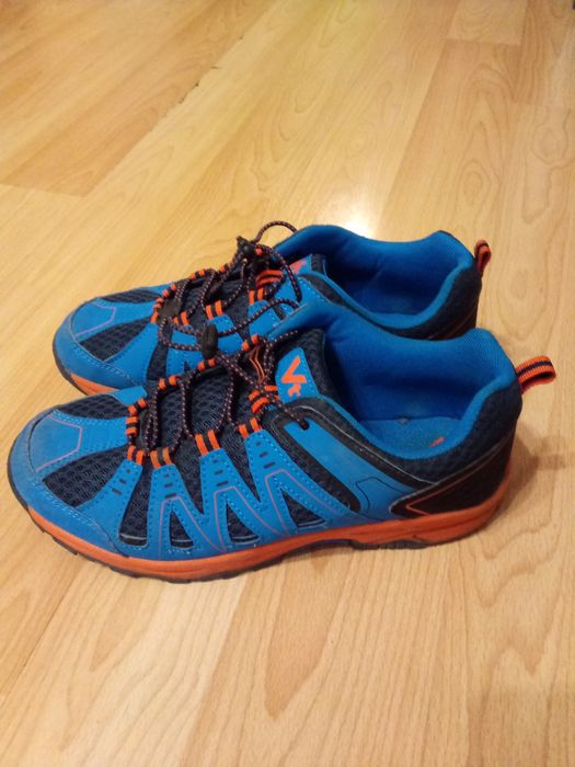 Sprzedam buty trekkingowe młodzieżowe - chłopięce