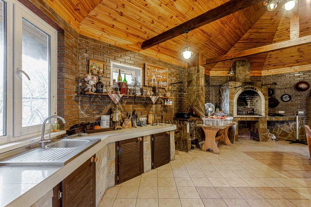 Продажа дома, 500м2, с. Великая Солтановка, Васильковский р-н