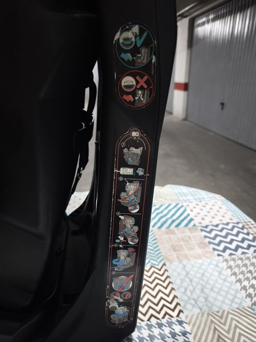 Cadeira de criança rotativa automóvel