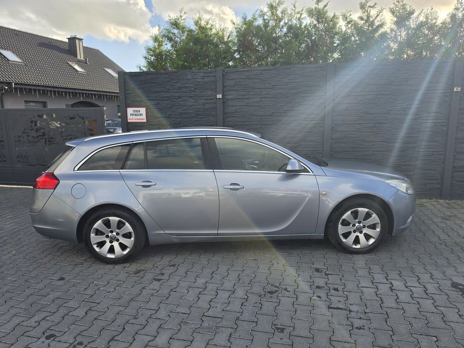 Opel Insignia 2.0 Diesel 160 KM 2009 rok 6 biegów