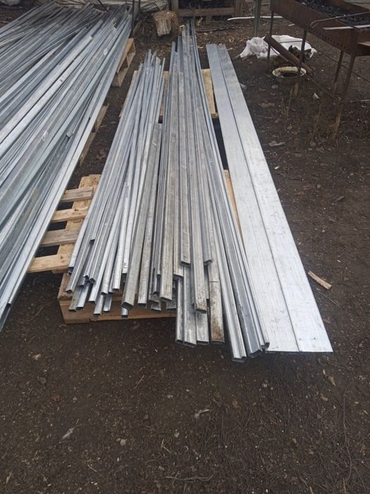 Продам . Металл  не дорого