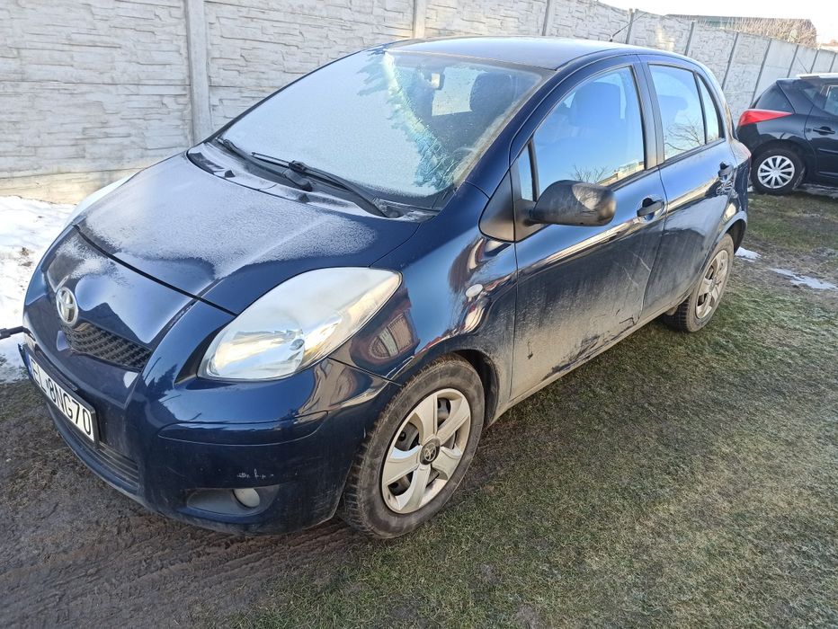 Toyota Yaris 1.3  * Klimatyzacja * 5 Drzwi *