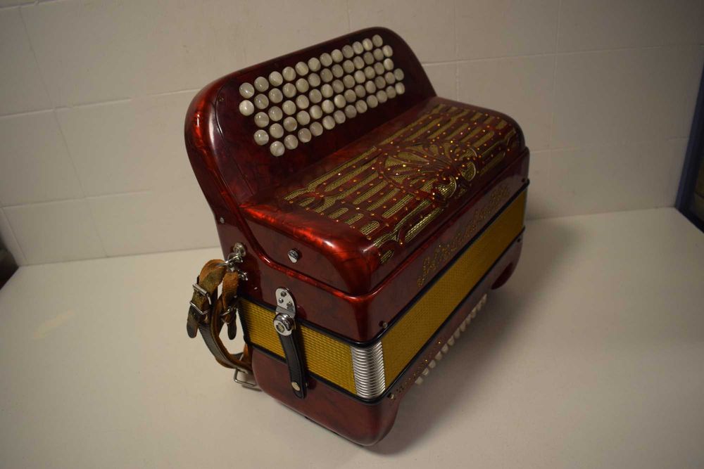 Acordeao Stradella 2 Voz, N, 127
