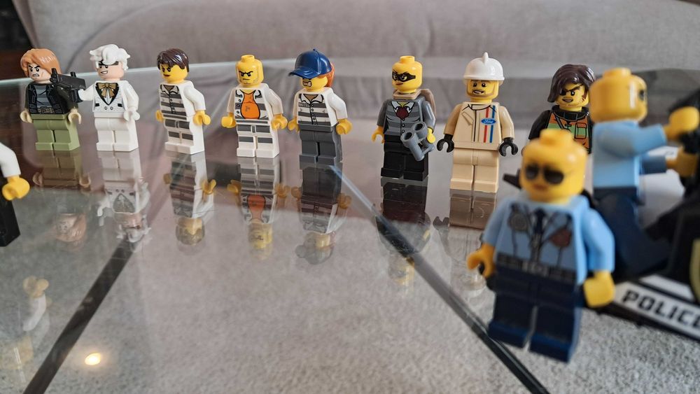 Oferta Trintena figuras LEGO Ninjago, Star Wars, City, Nexo Knights