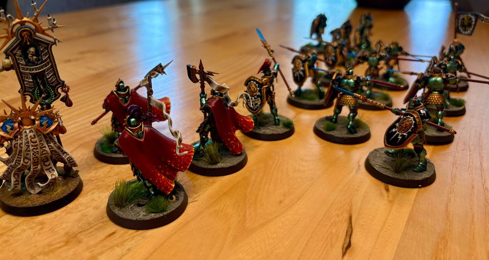 Stormcasts Eternals - zestaw pomalowanych modeli (Annihilators, Praetors, Vindictors, Lord-Relictor)