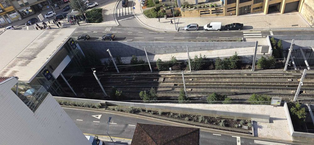 Escritório Sto Ovídio Gaia 100m² garagem privativa, terraço e elevador