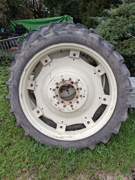 Koła rolnicze Taurus 9.5 R44