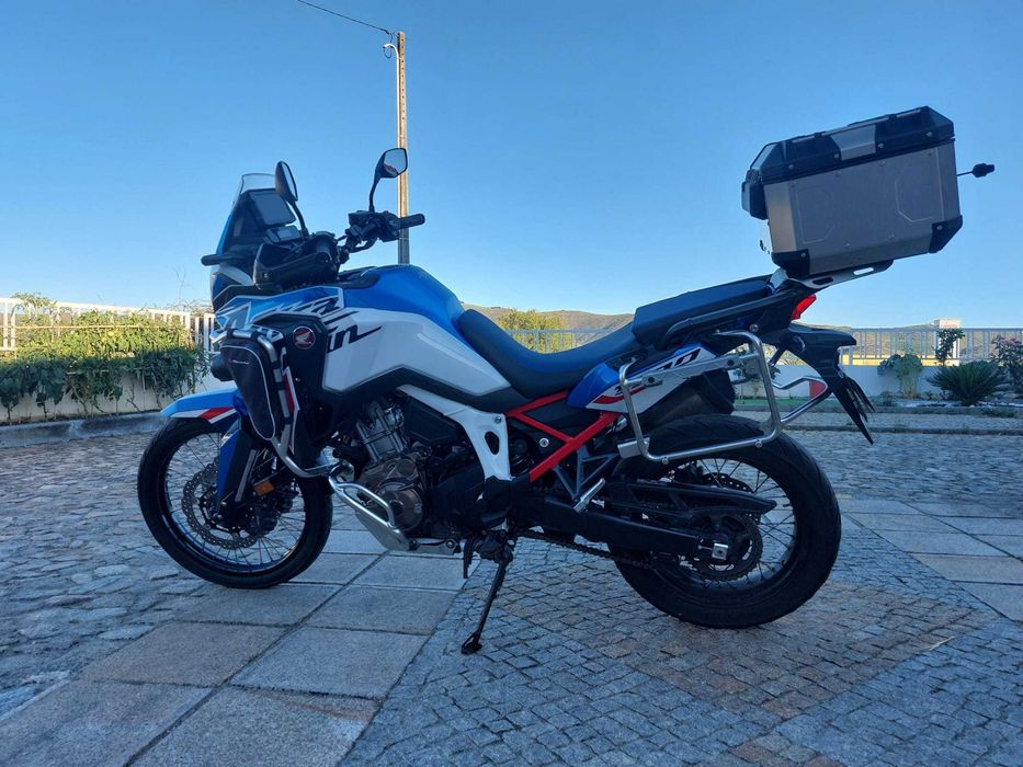 Venda de Mota Honda Africa twin CRF 1100 Ano 2022, Caixa Automatica DCT