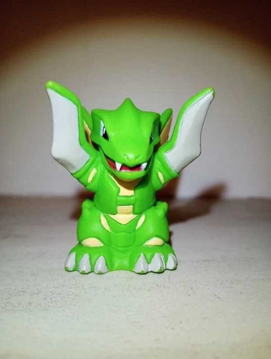 Pokémon finger puppet / brinquedo / figura pokémon Scyther da bandai