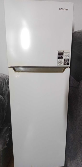 Frigorífico Becken Com Congelador
