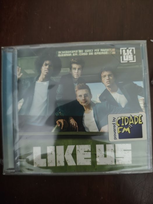 Vários CDs de música novos