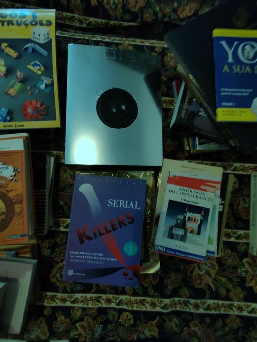 Lote de 118 livros novos e antigos