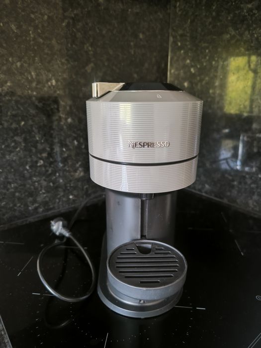 Máquina de café + Espumador de leite