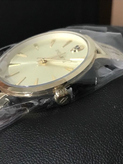 Relógio Police Dourado