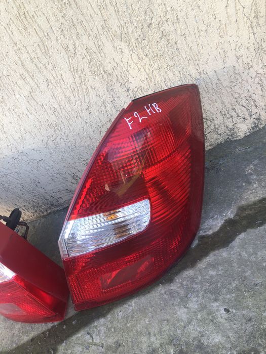 Фари задні,стопи,фонарі Skoda Fabia 2.