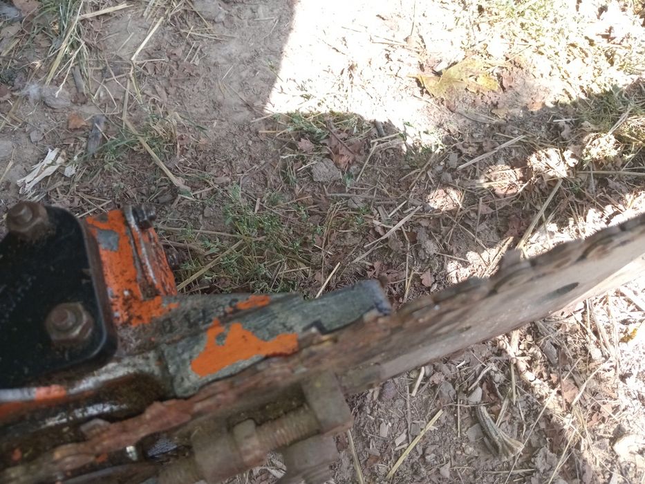 Продам бензопила дружба