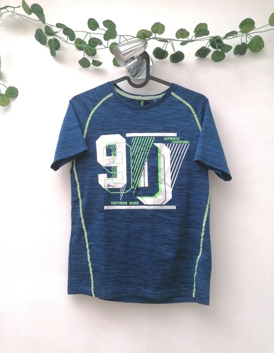 T-shirt Desportiva de Rapaz