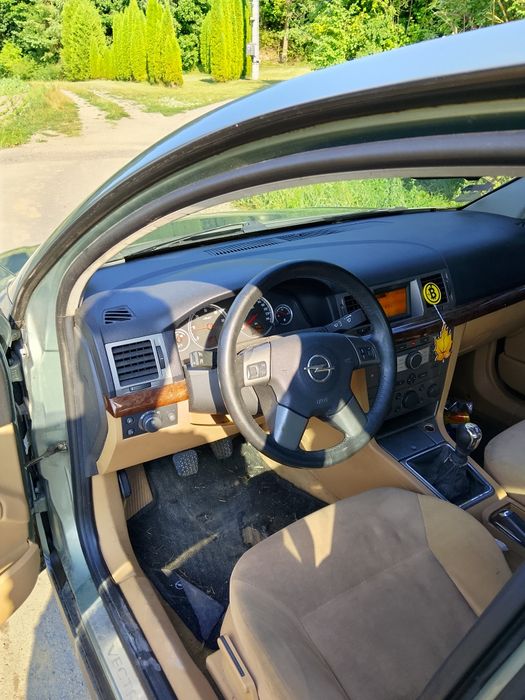 Opel Vectra 2.2 dti
