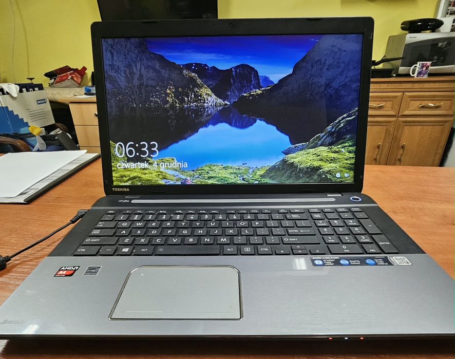 Laptop Toshiba L75D