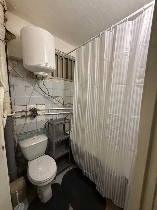 +Продам 1 ком.квартиру ул.Нижнеднепровская 16000 дол.