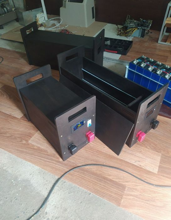 Комплект бесперебойного питания 8 квт . Зарядная станция .