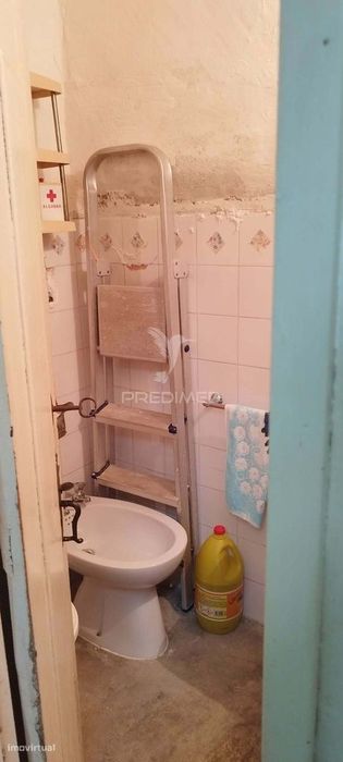 Moradia em Póvoa e Meadas