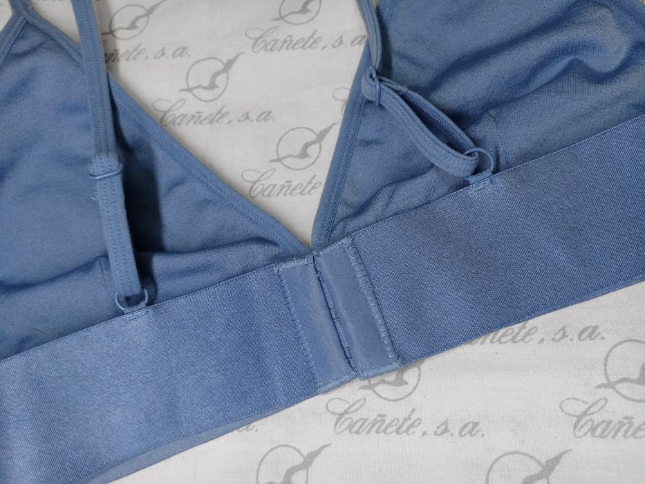 Бюстгальтер мягкий Primark в рубчик с широкой резинкой размер M