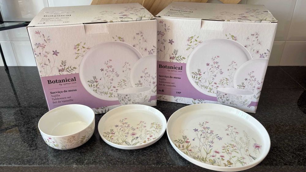 1 Conjunto de Loiça – 18 peças, novo