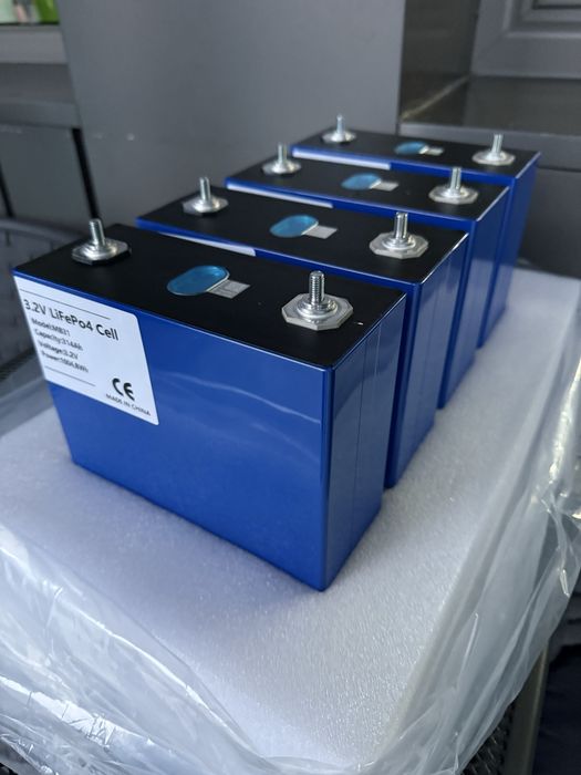 Комірки 105 ah LifePO4 3.2v  акумулятор соті комірки  ячейка