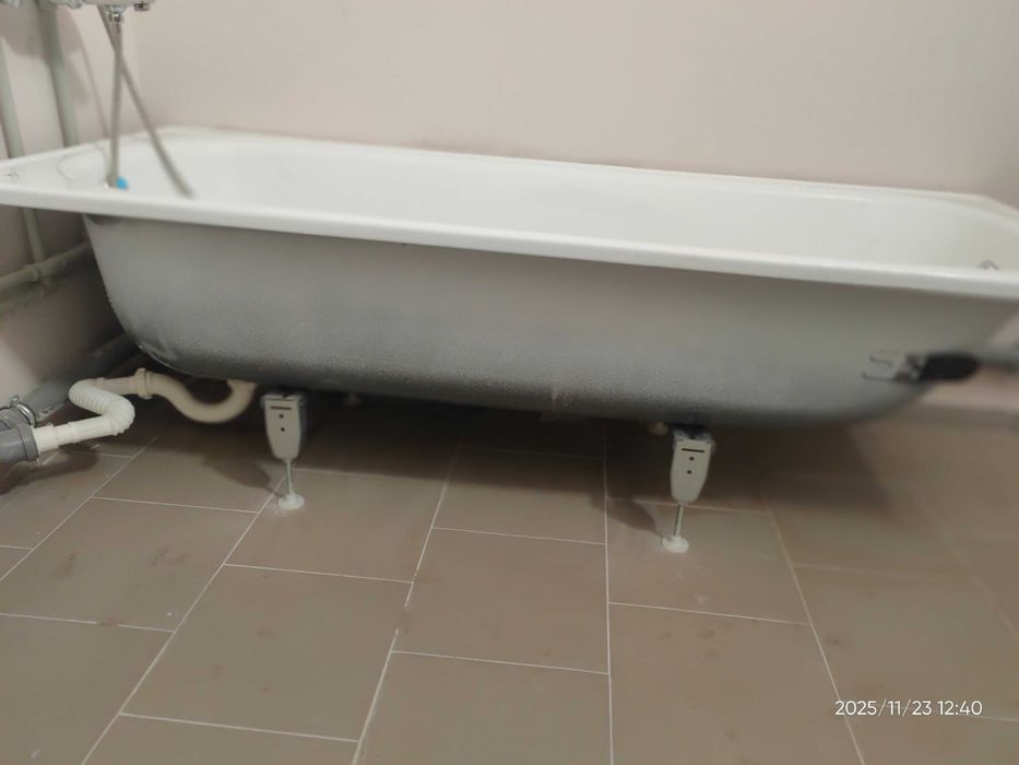 Нова сталева ванна Koller Pool 170х70 см + ніжки+ сифон