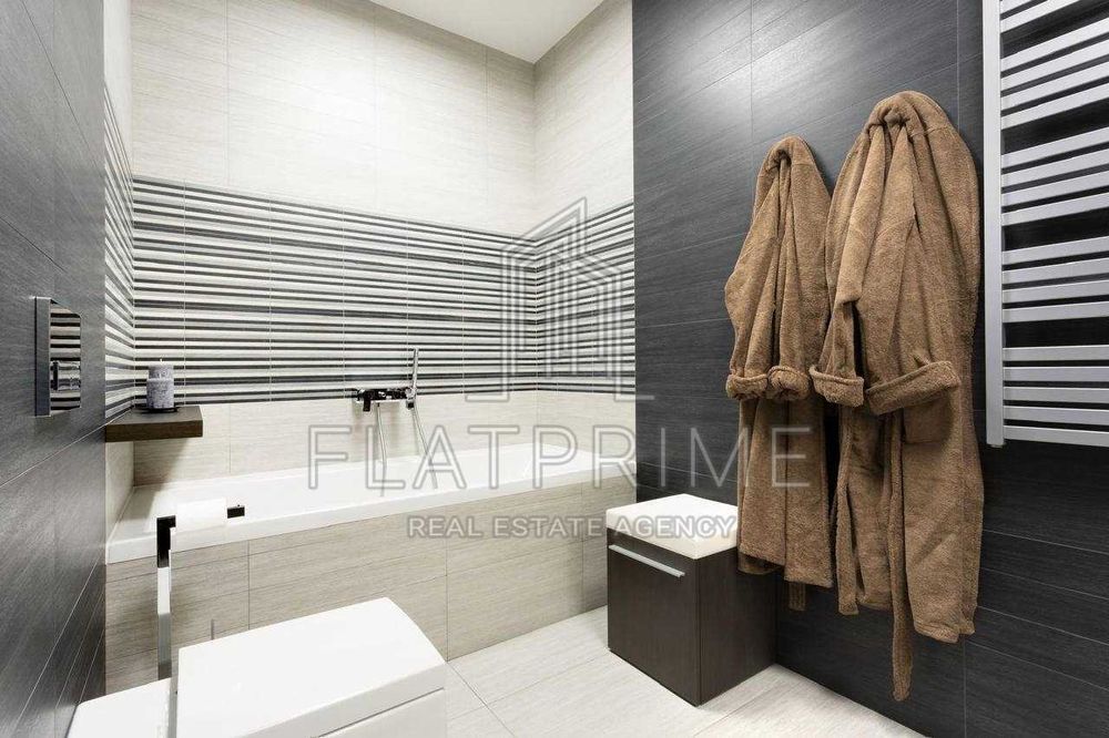 Продаж 3к квартири, RIVIERA RIVERSIDE, Окіпної Раїси, Лівобережна.