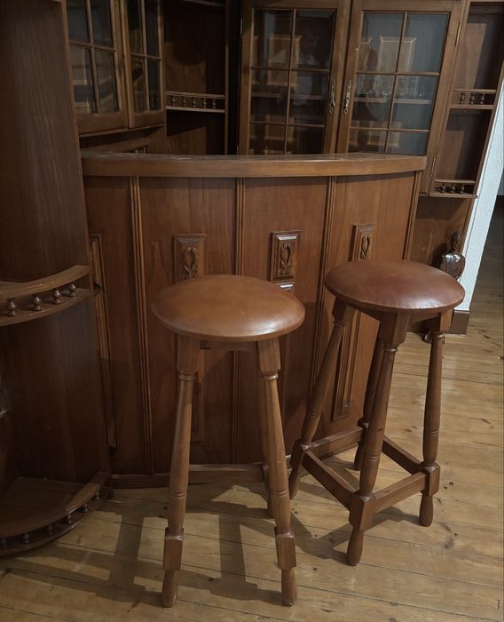 Vende-se bar de sala