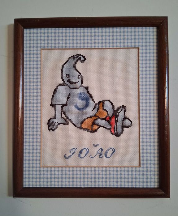 Quadro Bordado à Mão - João