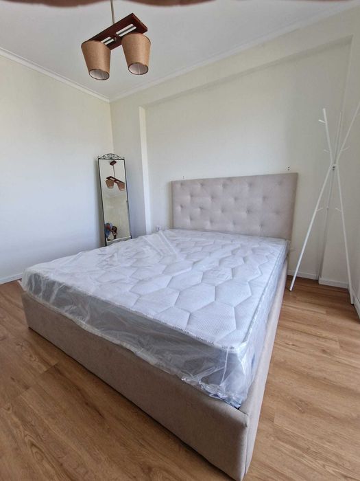 Camas de Casal Estofadas de Luxo 199€ Disp. em Várias Cores! 190x140m!