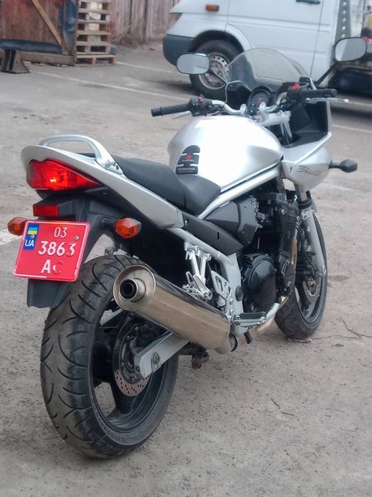 suzuki bandit 650s 2005