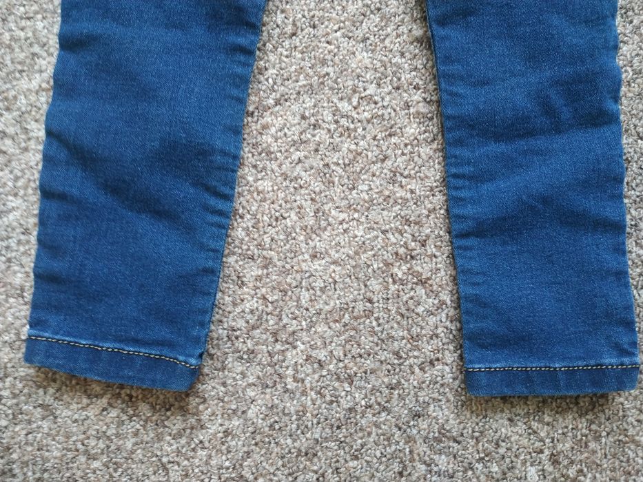 Джинсы на девочку Roberto Cavalli