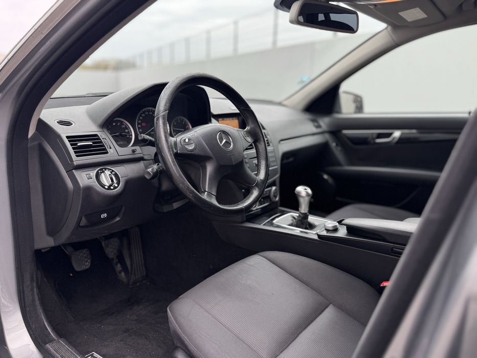 Mercedes benz c200 cdi foto 5