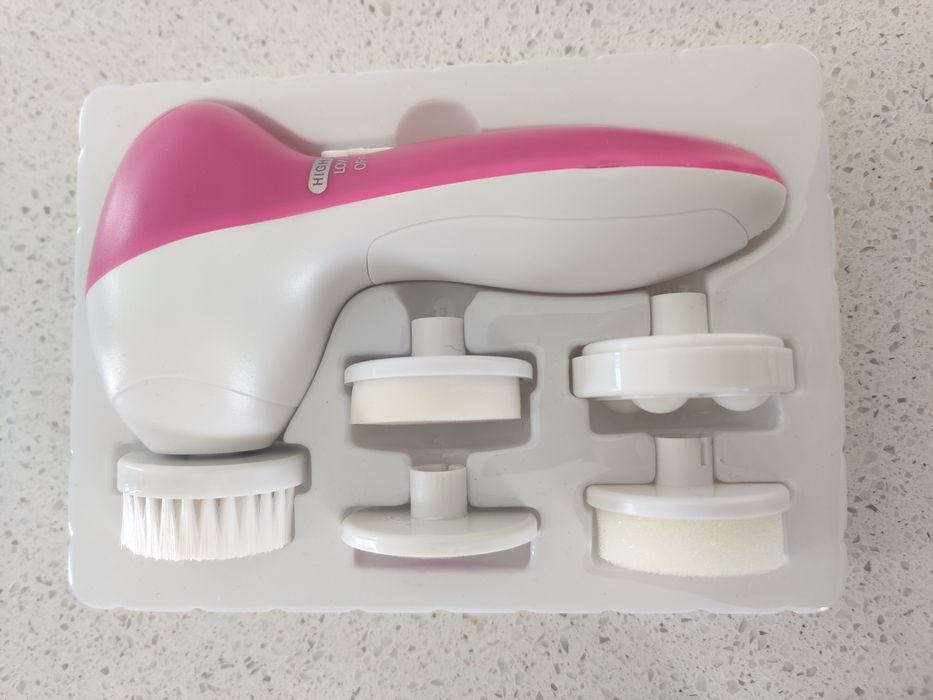 Maquina para massagem do rosto