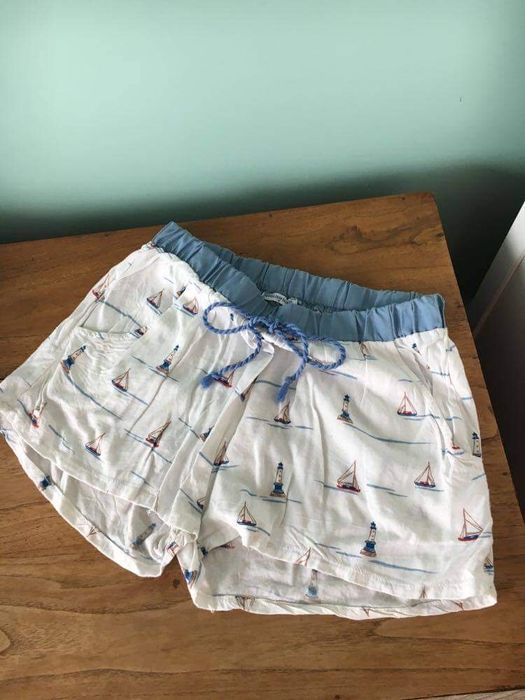 English Home spodenki szorty damskie do spania oysho