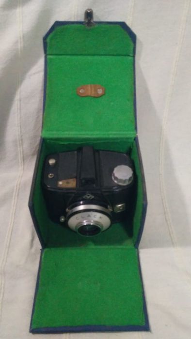 Máquina Fotográfica Clack Agfa com caixa