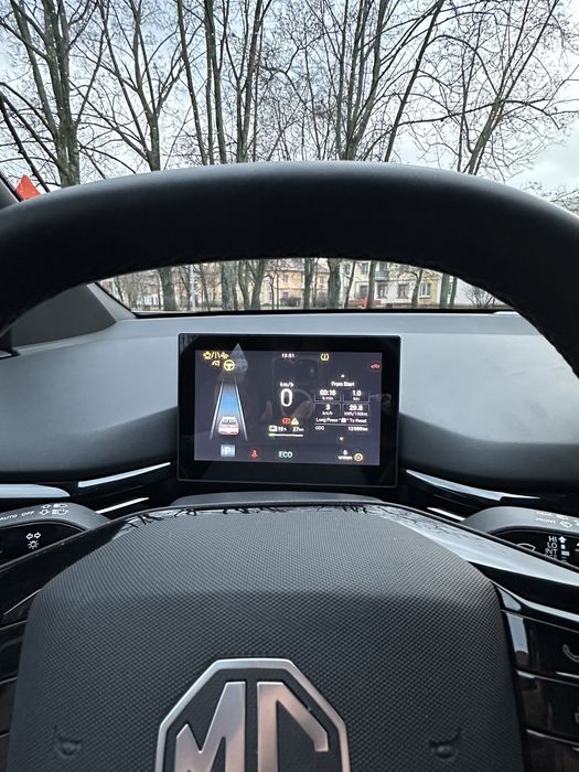 Продам авто MG 4 EV