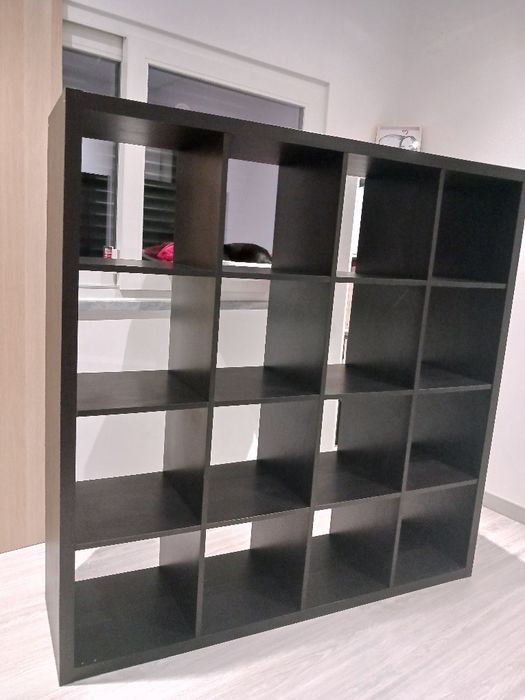 Movel KALLAX 147x147cm
Estante, pret-cast, 147x147 cm